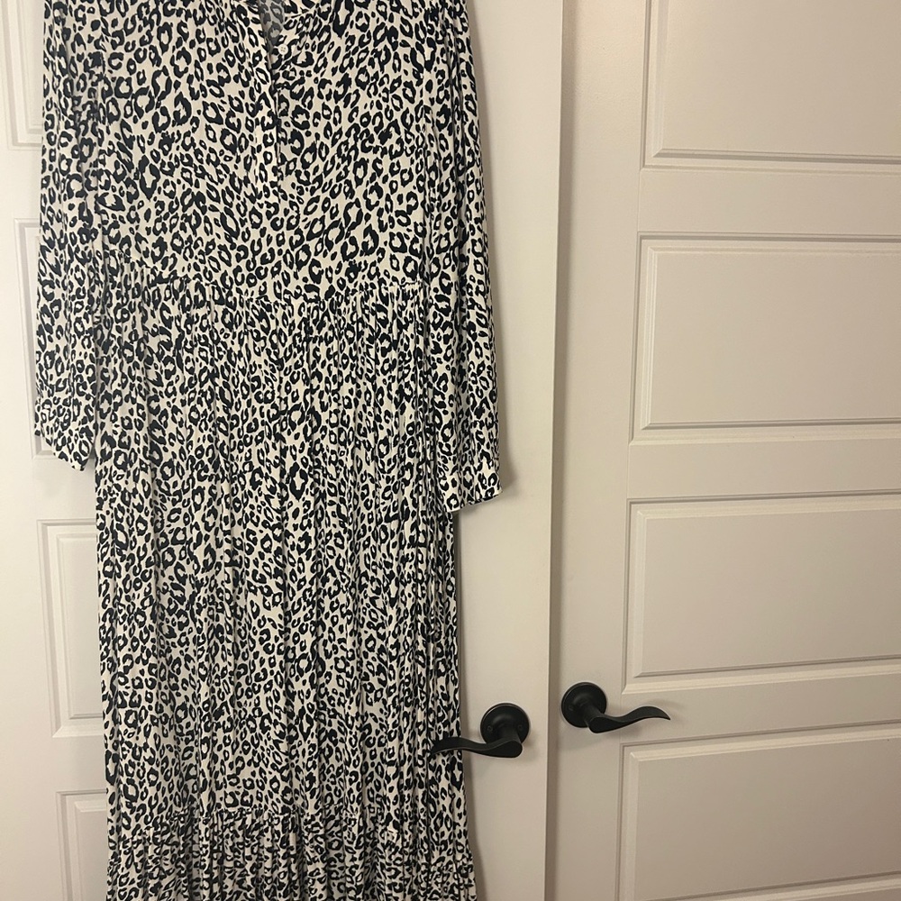 Black and White Leopard Print Tiered Maxi with Long Sleeves Mare Mare x Anthro